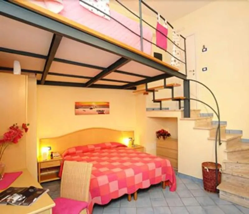 Sharon House Hotel Amalfi 2*,