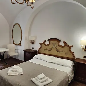 Androsa Apartment