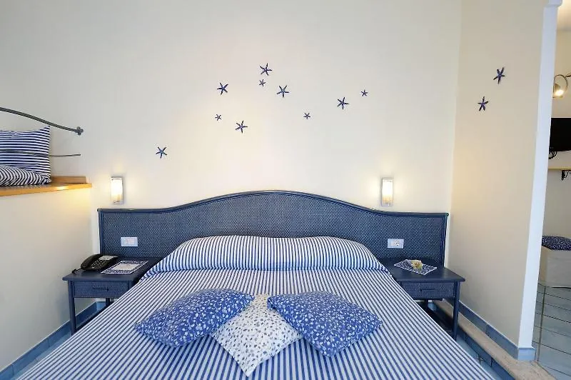 Sharon House Hotel Amalfi 2*,  Italy